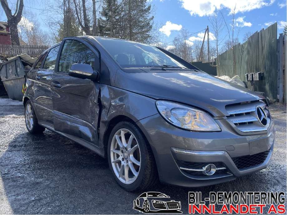 Mercedes B-Klasse 2008-2011 (Fase 2) (W245) (W245), Motorkode: OM640.940, Girkassekode: A 169 360 36 00