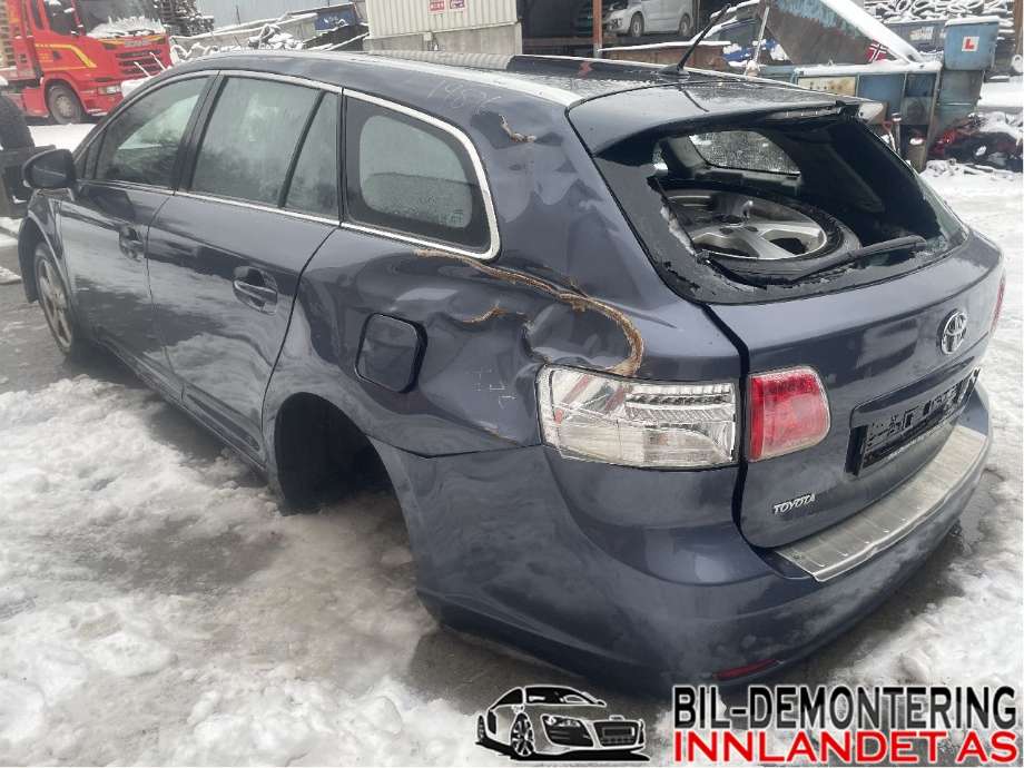 Toyota Avensis 2009-2015 (Type III, Fase 1) delebil , Motorkode: 1AD-FTV, Girkassekode: 3030020A90