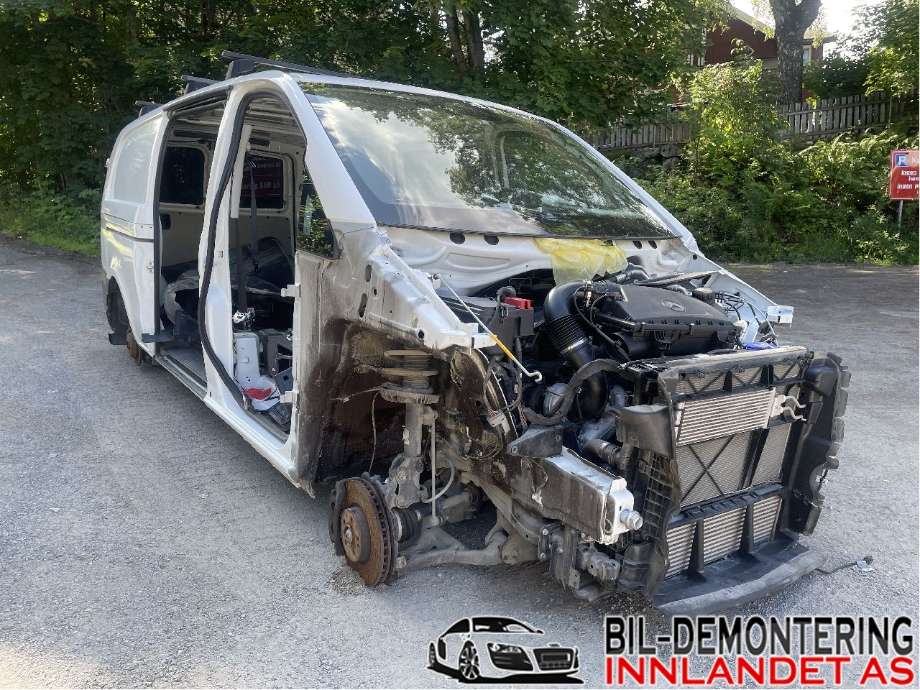 Mercedes Vito 2014-->> (W447) (W447), Motorkode: OM651.950, Girkassekode: A 447 270 74 00
