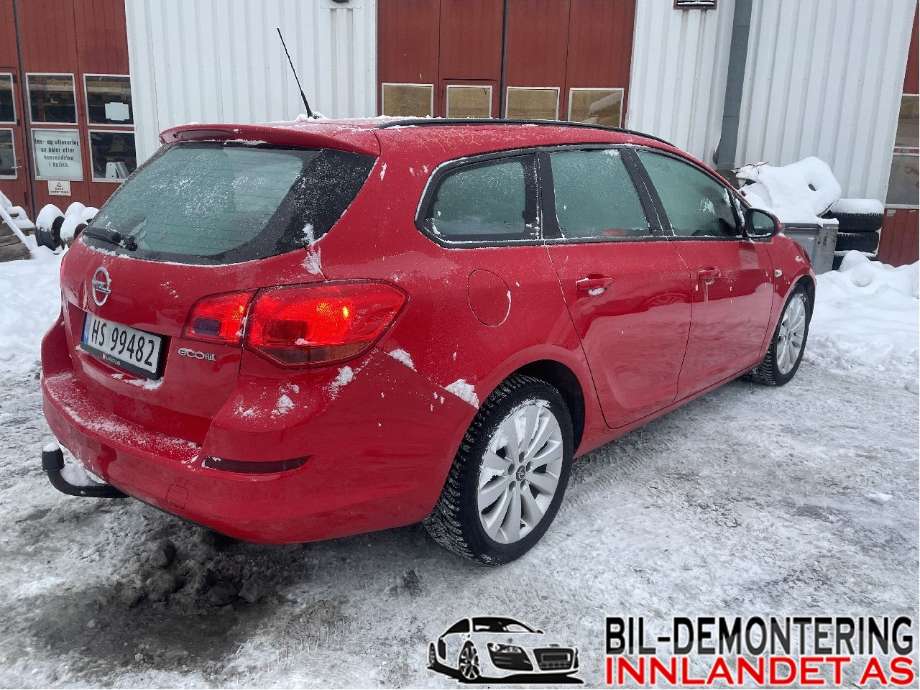 Opel Astra J 2010-2015 delebil , Motorkode: A13DTE, Girkassekode: 