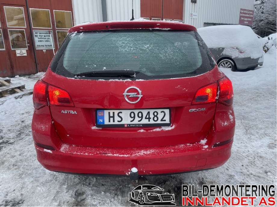 Opel Astra J 2010-2015 delebil , Motorkode: A13DTE, Girkassekode: 