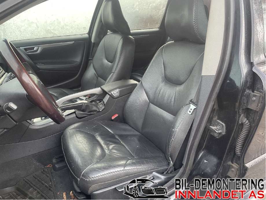 Volvo XC70 2005-2007 (Type I, Fase 2) delebil , Motorkode: D5244T, Girkassekode: 