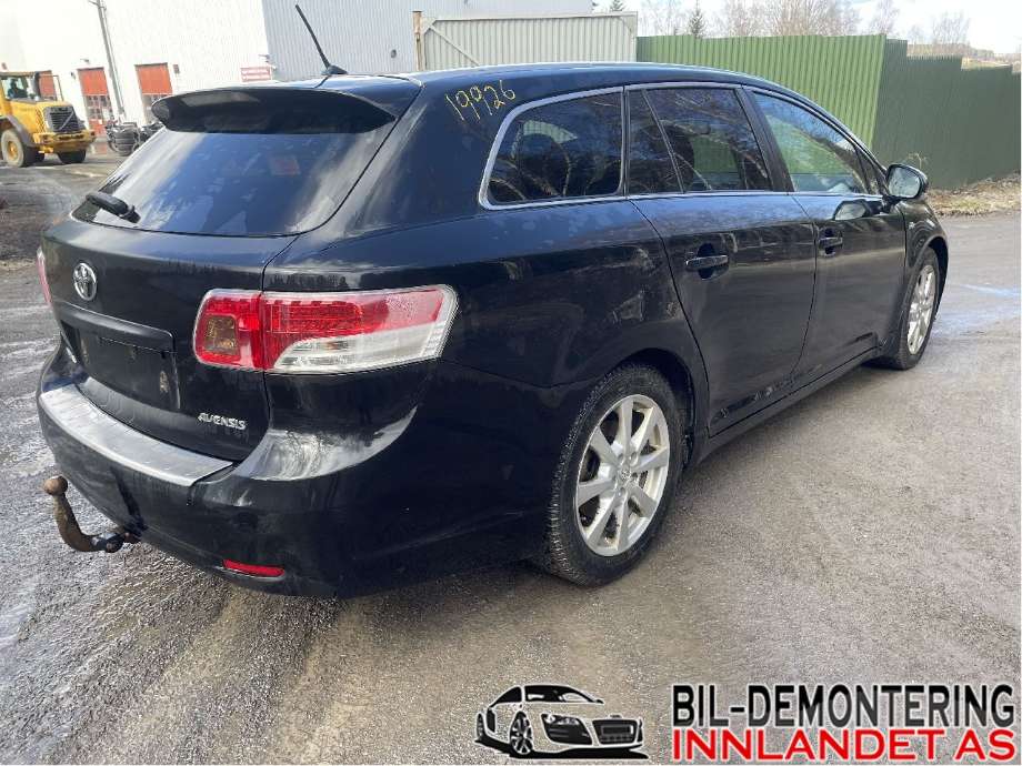 Toyota Avensis 2009-2015 (Type III, Fase 1) delebil , Motorkode: 2AD-FHV, Girkassekode: 3050020A70