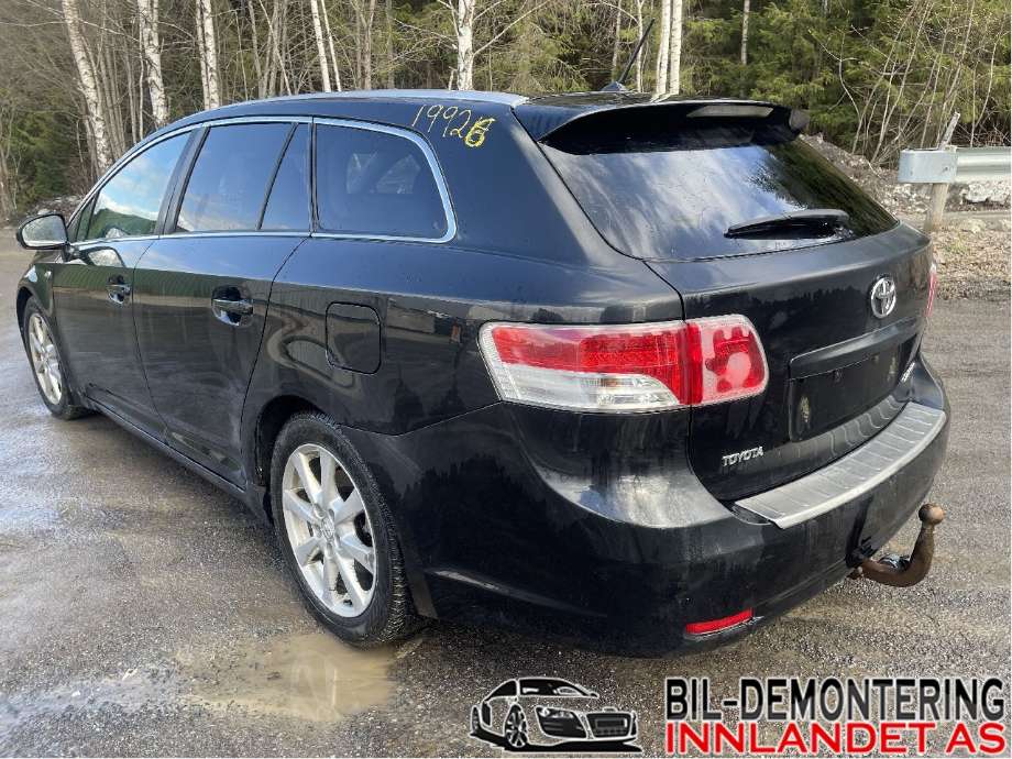 Toyota Avensis 2009-2015 (Type III, Fase 1) delebil , Motorkode: 2AD-FHV, Girkassekode: 3050020A70