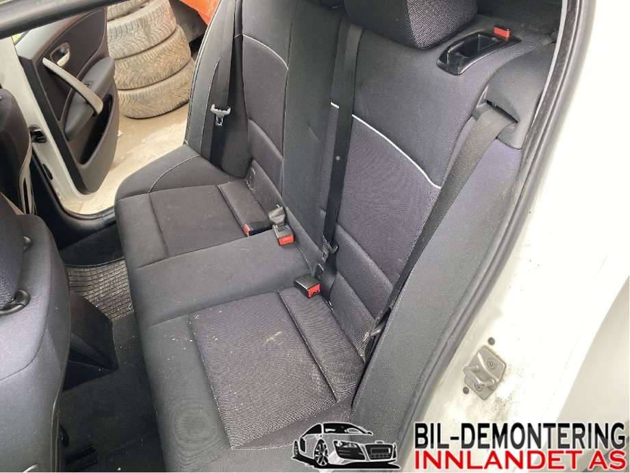 BMW 1-Serie 2004-2011 (E81/E82/E87/E88) delebil , Motorkode: N47-D20A;N47-D20C, Girkassekode: 