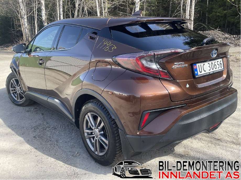 Toyota C-HR 2016-->> , Motorkode: 2ZR-FXE, Girkassekode: 3090047110