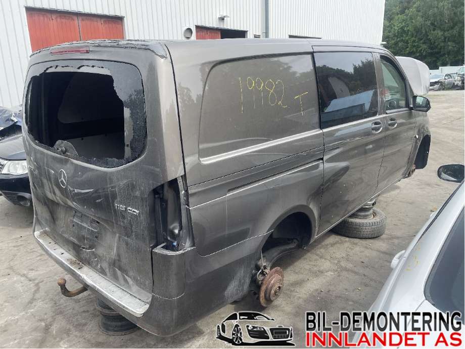 Mercedes Vito 2014-->> (W447) (W447), Motorkode: OM651.950, Girkassekode: 