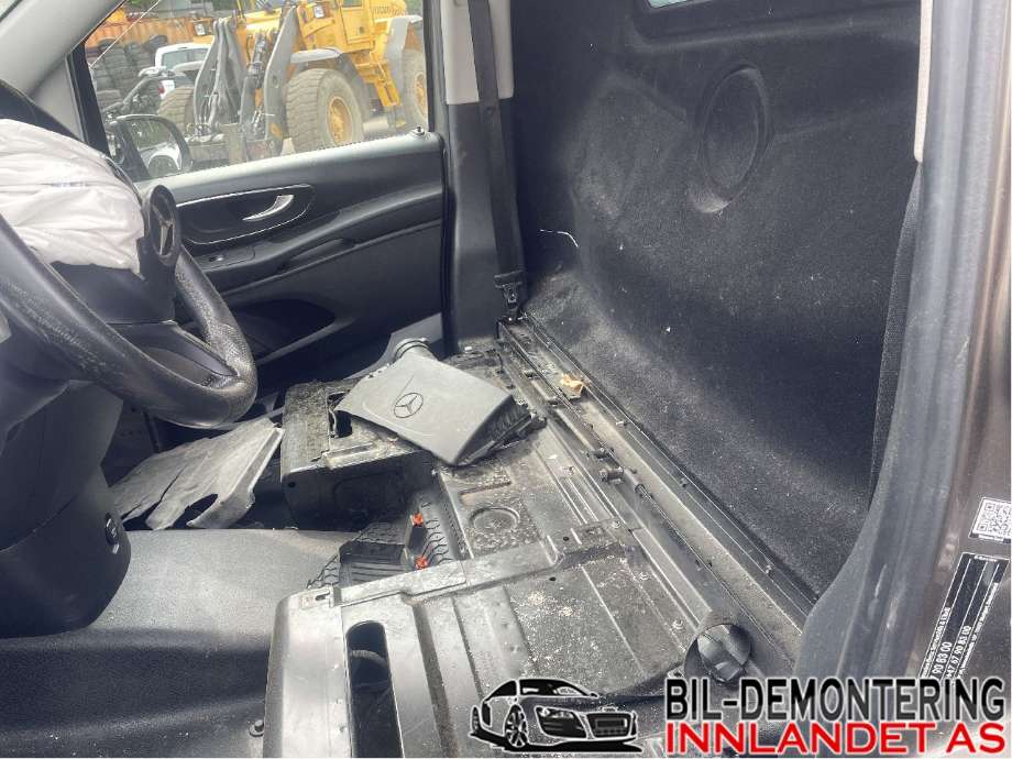 Mercedes Vito 2014-->> (W447) (W447), Motorkode: OM651.950, Girkassekode: 