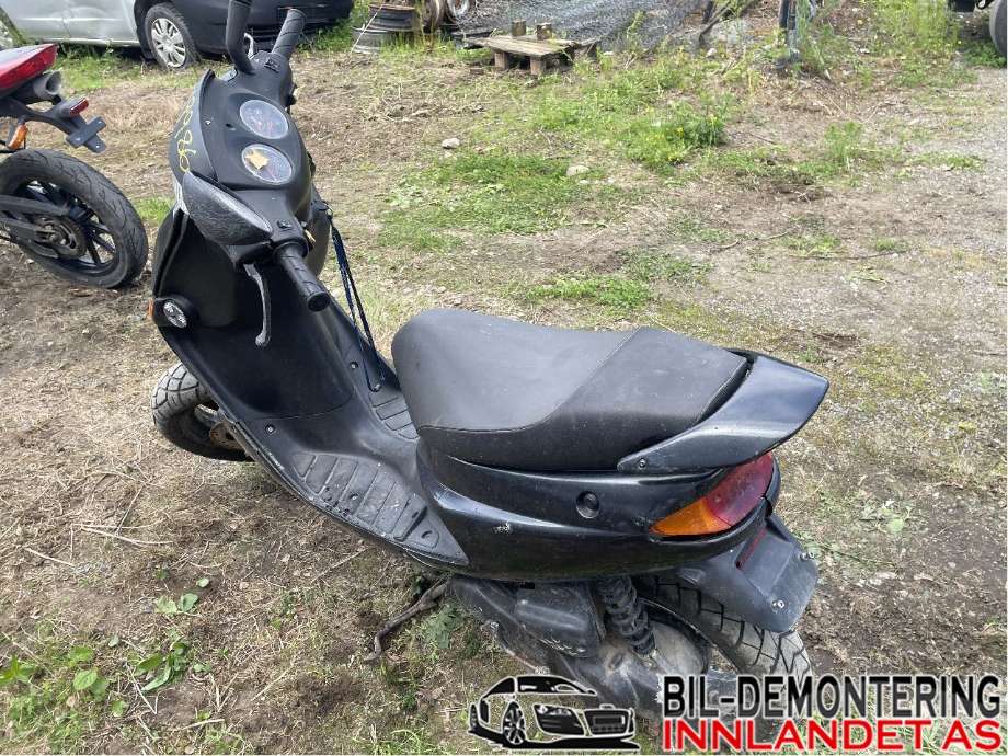 Moped Peugeot Øvrige 0-->> delebil , Motorkode: , Girkassekode: 