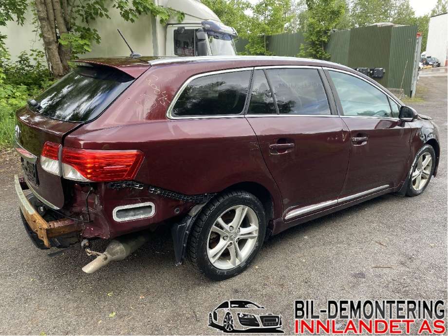 Toyota Avensis 2009-2015 (Type III, Fase 1) , Motorkode: 1AD-FTV, Girkassekode: 3030020A20