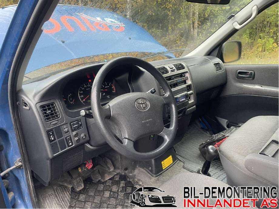 Toyota Hiace 2007-2012 (Fase 3) , Motorkode: 2KD-FTV, Girkassekode: 