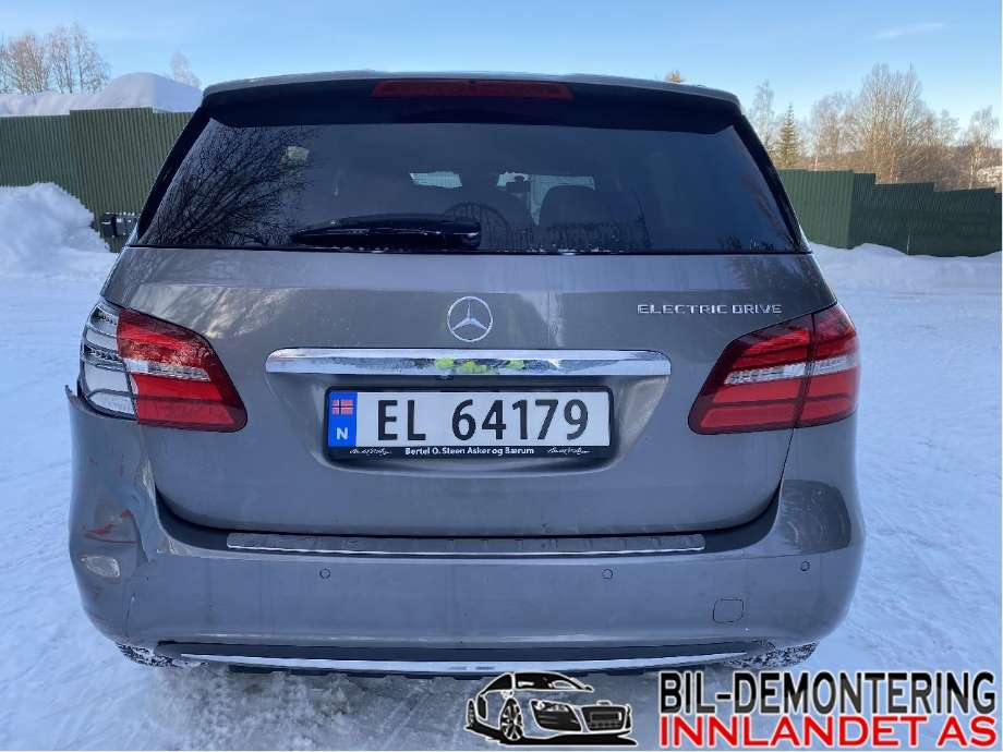 Mercedes B-Klasse 2011-2018 (W246) (W246), Motorkode: EM780.990, Girkassekode: 