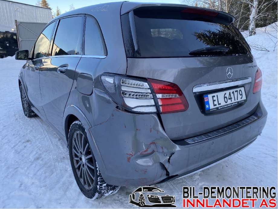 Mercedes B-Klasse 2011-2018 (W246) (W246), Motorkode: EM780.990, Girkassekode: 