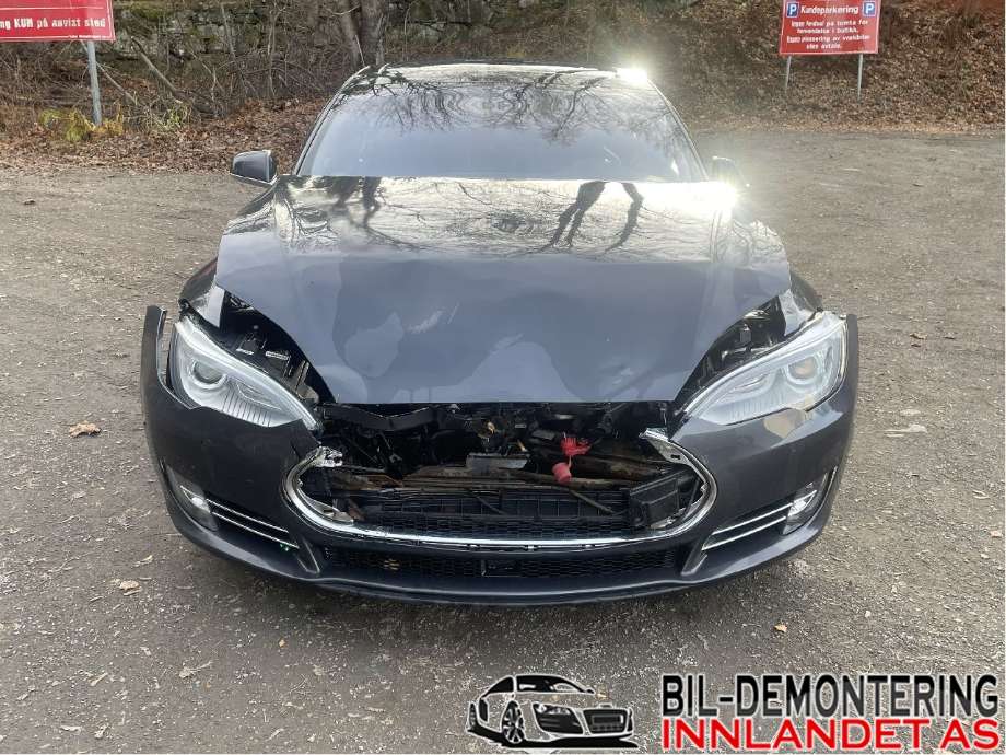 Tesla Model S 2013-2016 (Fase 1) , Motorkode: L2S, Girkassekode: 