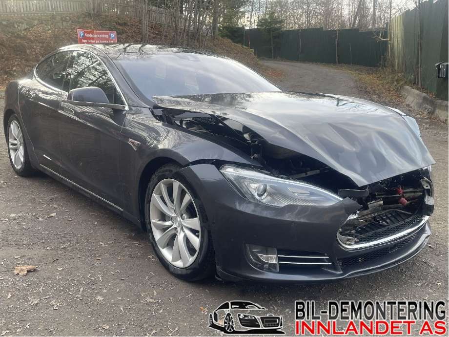 Tesla Model S 2013-2016 (Fase 1) , Motorkode: L2S, Girkassekode: 