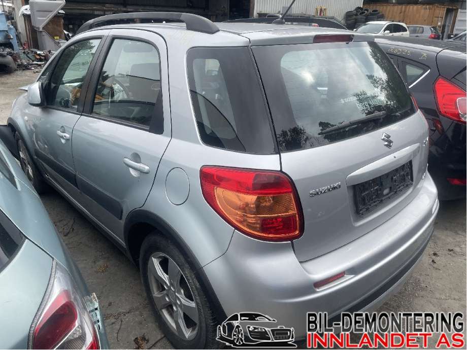 Suzuki SX4 2009-2013 (Type I, Fase 2) , Motorkode: M16A, Girkassekode: 2000279J70