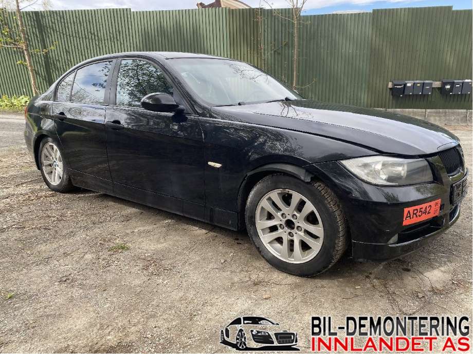 BMW 3-Serie 2005-2011 (E90/E91/E92/E93) delebil , Motorkode: N46-B20B, Girkassekode: GS6-17BG