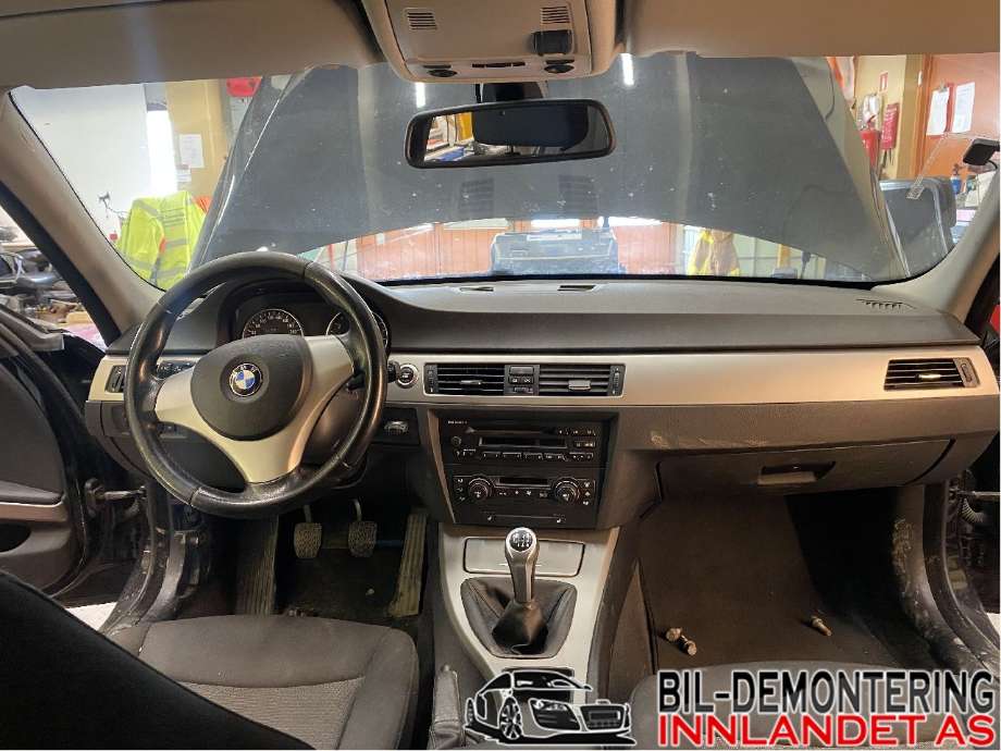 BMW 3-Serie 2005-2011 (E90/E91/E92/E93) delebil , Motorkode: N46-B20B, Girkassekode: GS6-17BG