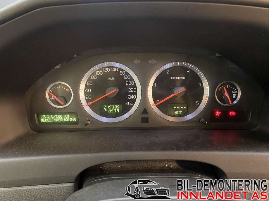 Volvo V70 2005-2007 (Type II, Fase 2) delebil , Motorkode: D5244T7, Girkassekode: M56