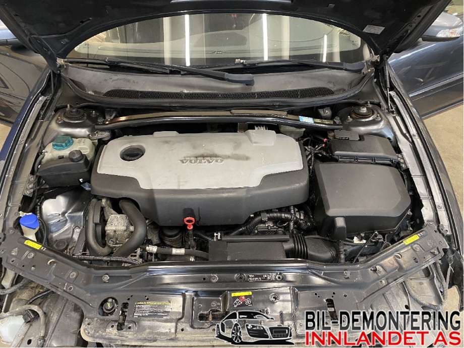 Volvo V70 2005-2007 (Type II, Fase 2) delebil , Motorkode: D5244T7, Girkassekode: M56