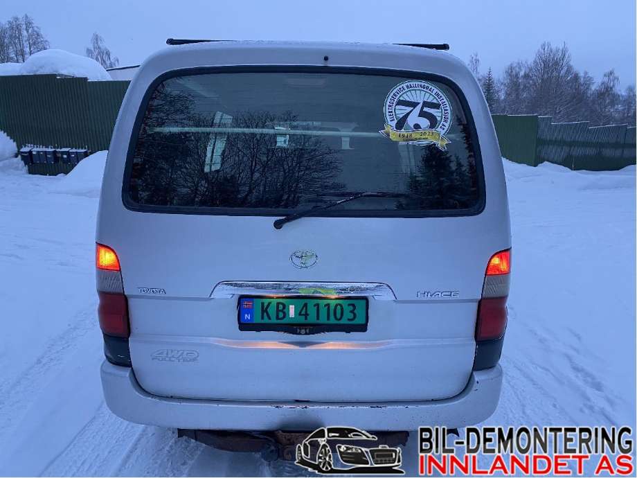 Toyota Hiace 2007-2012 (Fase 3) , Motorkode: 2KD-FTV, Girkassekode: 3303026A61