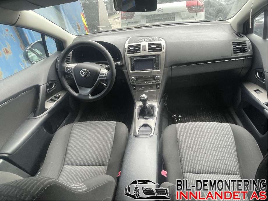 Toyota Avensis 2009-2015 (Type III, Fase 1) delebil , Motorkode: 1AD-FTV, Girkassekode: 3030020B20