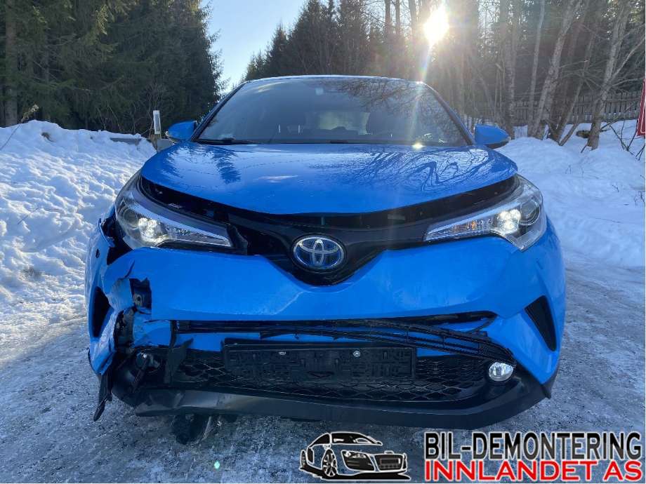 Toyota C-HR 2016-->> , Motorkode: 2ZR-FXE, Girkassekode: 