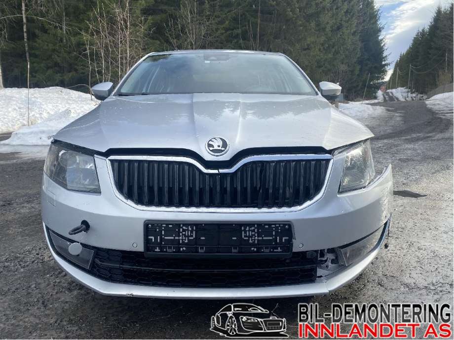 Škoda Octavia 2013-2016 (Type III, Fase 1) , Motorkode: CLHA, Girkassekode: PMZ