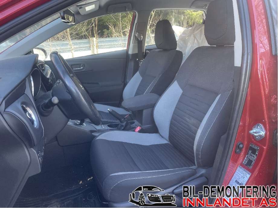 Toyota Auris 2015-2019 (Type II, Fase 2) , Motorkode: 2ZR-FXE, Girkassekode: CVT