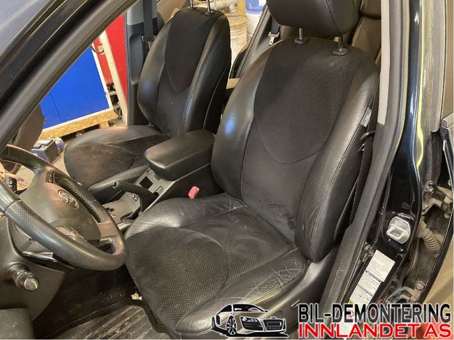 Toyota RAV4 2009-2013 (Type III, Fase 2) , Motorkode: 2AD-FHV, Girkassekode: 3050042280