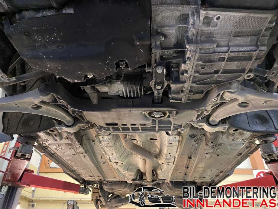 Audi Q3 2011-2014 (Type I, Fase 1) , Motorkode: CFGC, Girkassekode: NYD