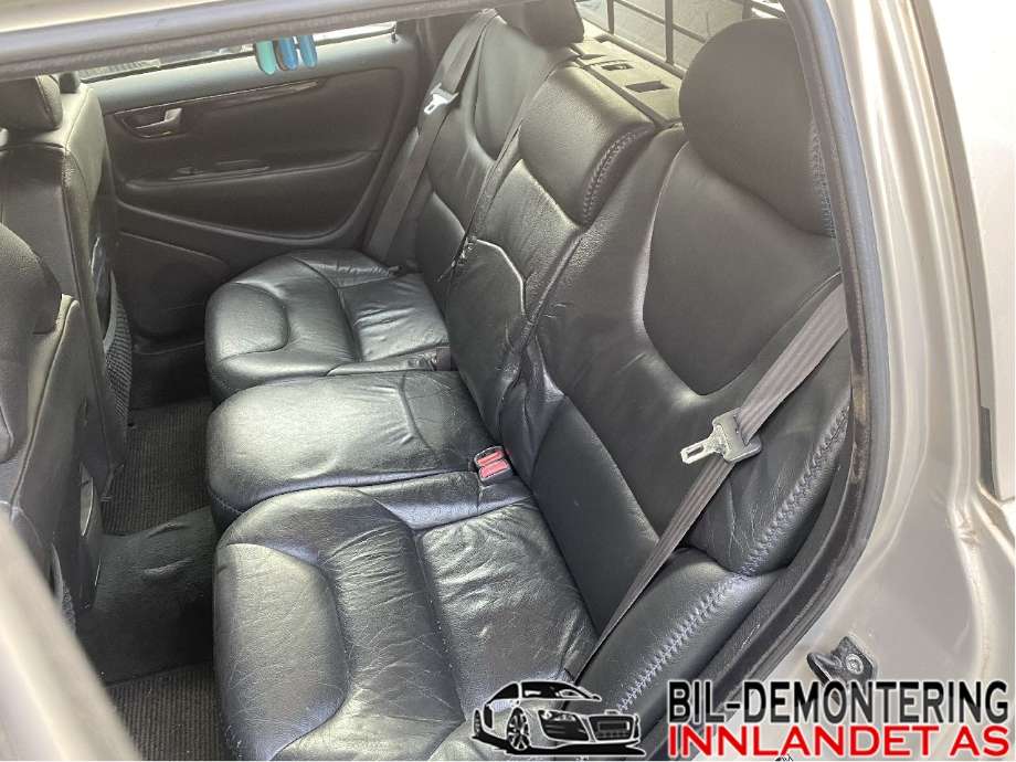 Volvo XC70 2001-2004 (Type I, Fase 1) , Motorkode: B5244T3, Girkassekode: AW50/51
