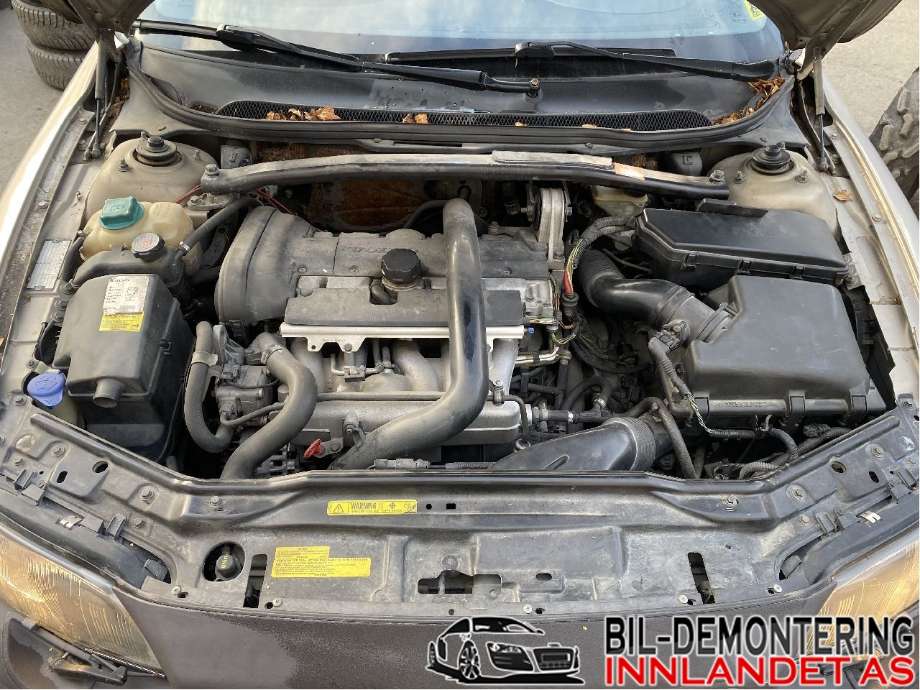 Volvo XC70 2001-2004 (Type I, Fase 1) , Motorkode: B5244T3, Girkassekode: AW50/51
