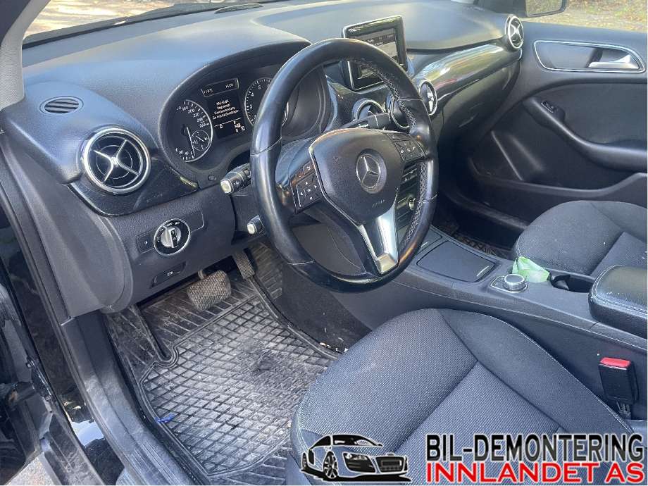 Mercedes B-Klasse 2011-2018 (W246) delebil , Motorkode: M270.910, Girkassekode: A 246 370 89 02