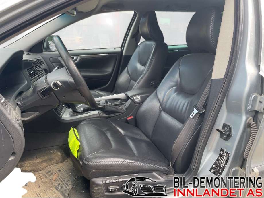 Volvo XC70 2005-2007 (Type I, Fase 2) delebil , Motorkode: D5244T4, Girkassekode: 