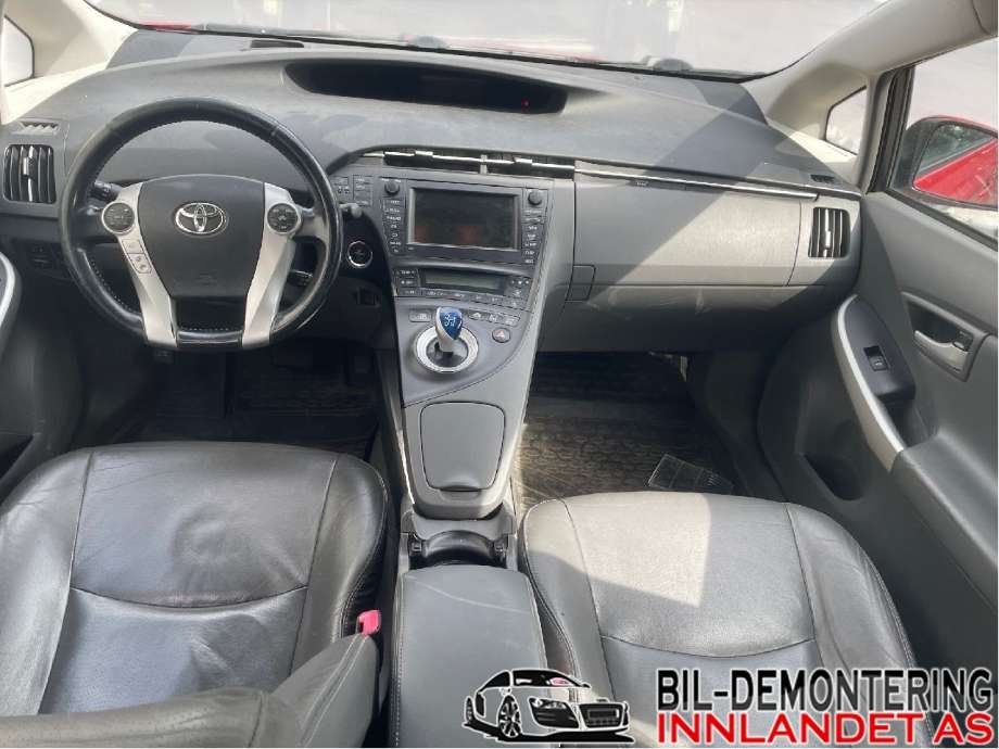 Toyota Prius 2009-2016 (Type III) (COMBI) delebil , Motorkode: 2ZR-FXE, Girkassekode: 