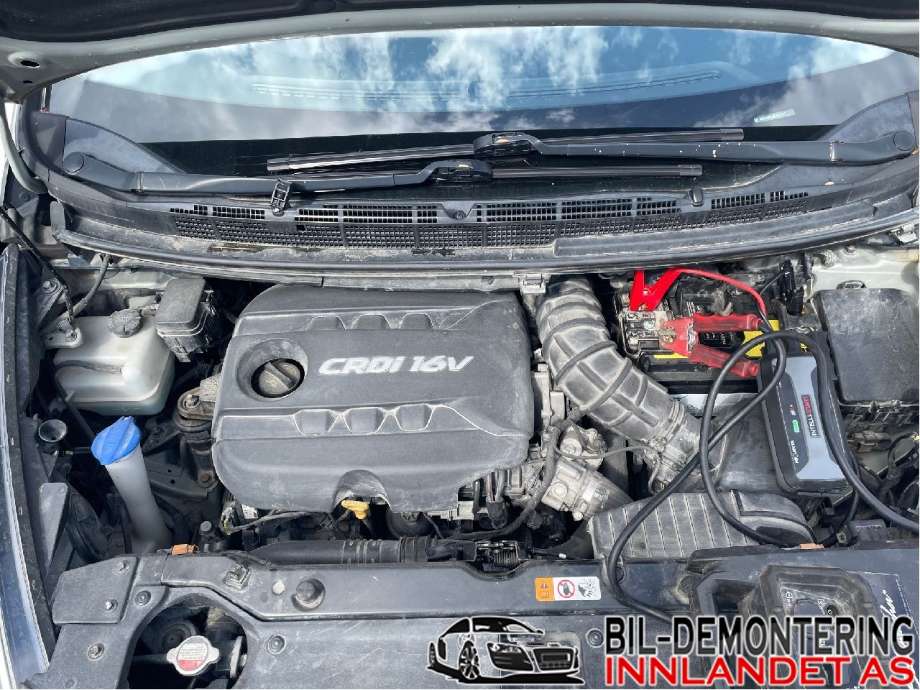 Kia Carens 2013-2018 Type III , Motorkode: D4FD, Girkassekode: 