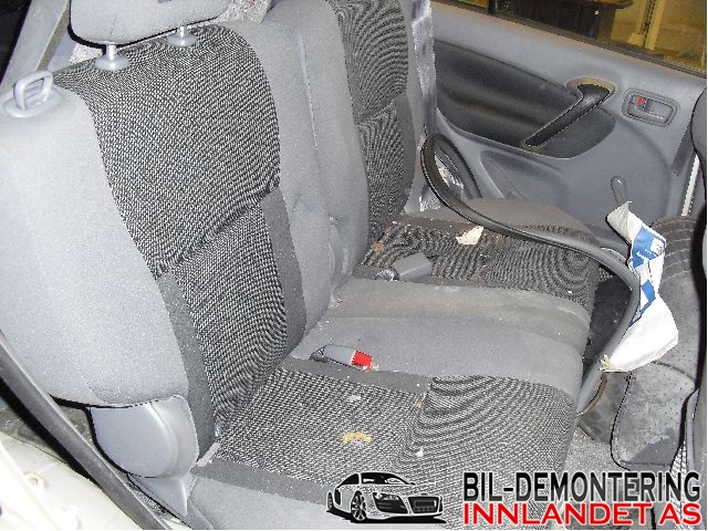Toyota RAV4 2000-2006 (Type II) , Motorkode: , Girkassekode: