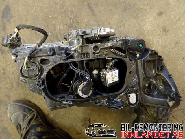 Frontlykt venstre halogen til Volvo V60/V60 CC 2013-2018 (Type I, Fase 2)  (|31420261)