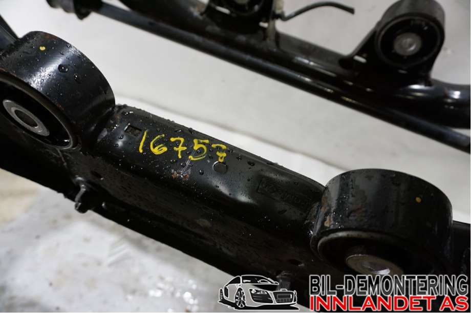 Travers bak til Volvo V60/V60 CC 2013-2018 (Type I, Fase 2)  (31429013|)