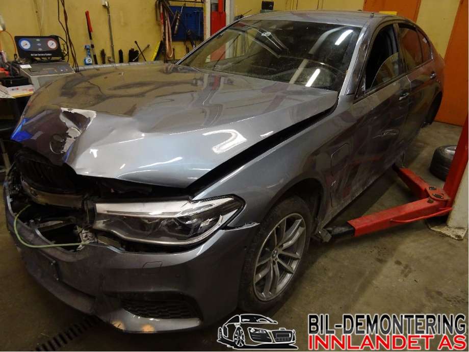 Sete foran venstre til BMW 5-Serie, 2017-->> (G30/G31) (G30/G31) (530E HYBRID G30|)