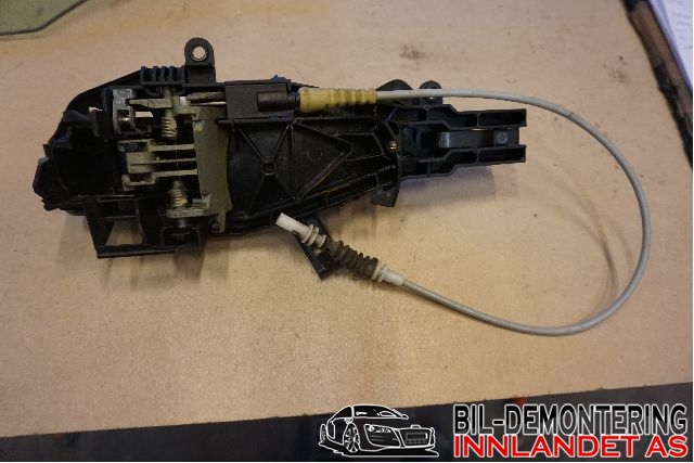 Dørhåndtak utv høyre bak til BMW 3-Serie 2005-2011 (E90/E91/E92/E93) (E90/E91/E92/E93) (51 21 7 207 540|)