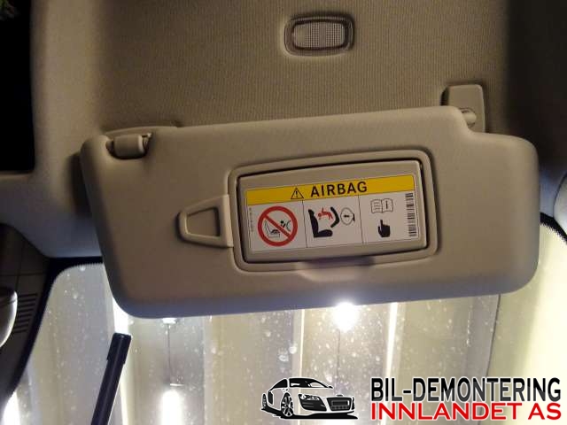 Solskjerm til Mercedes B-Klasse, 2011-2018 (W246) (W246) (A 246 810 26 00)