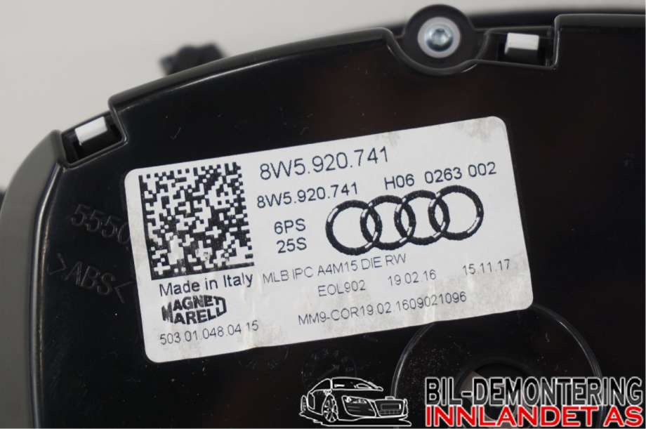 Instrumentpanel til Audi A4 2015-2019 (Type V, Fase 1) (B9) (B9) (AUDI|8W5920741|)