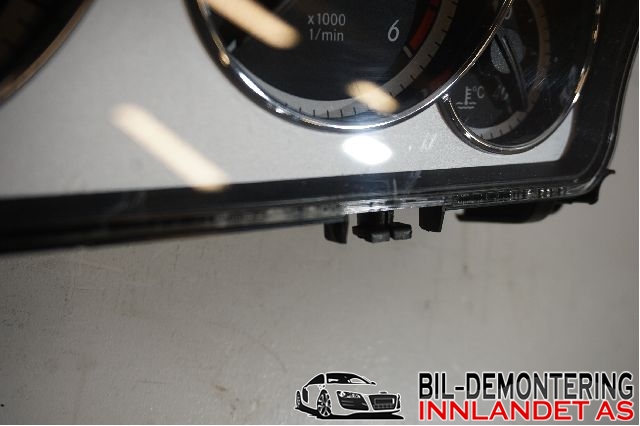 Instrumentpanel til Mercedes E-Klasse 2009-2013 (Fase 1) (W212) (W212) (MERCEDES|A 212 900 41 13||A2C53257171)
