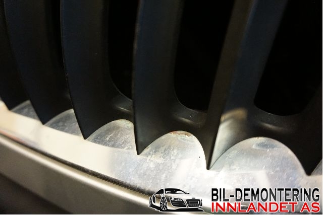 Grill til BMW X3 2003-2006 (Fase 1) (E83) (E83) (BMW|)