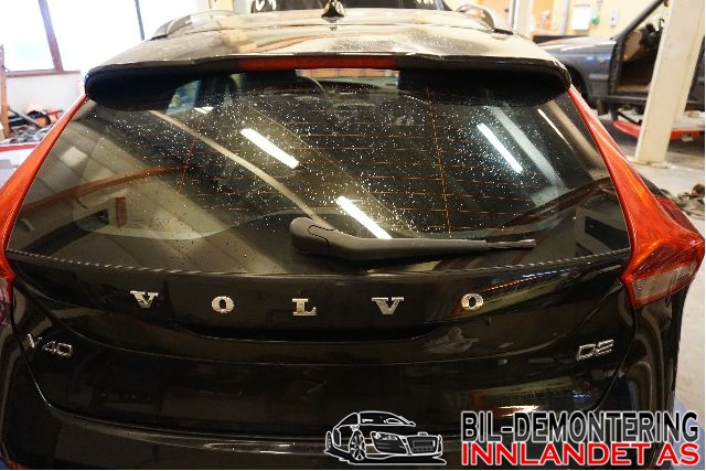 Viskermotor bakrute til Volvo V40 2012-2019 (VOLVO|31294492|0390201884)