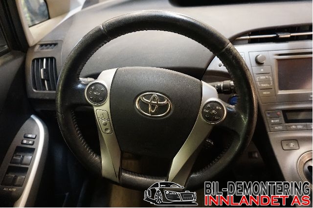 Ratt til Toyota Prius, 2009-2016 (Type III) (COMBI) (COMBI) (TOYOTA|4510047130C0)
