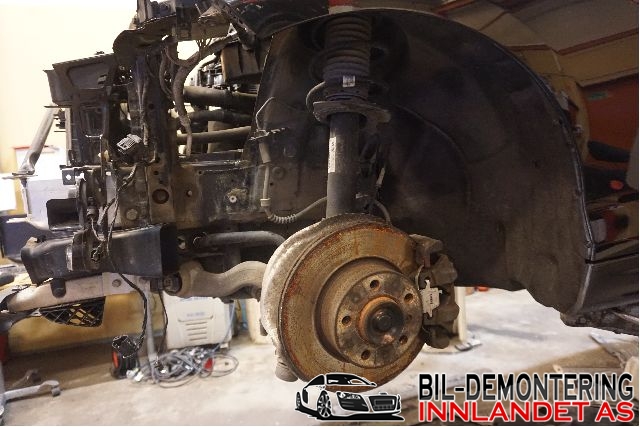 Fjærbein venstre foran til BMW 1-Serie 2015-2019 (Fase 2) (F20/F21) (F20/F21) (BMW|31 31 6 873 725|)