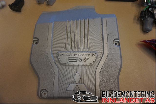 Motordeksel over motor til Mitsubishi Outlander, 2015-->> (Type III, Fase 2) (MITSUBISHI PLUGIN HYBRID|)